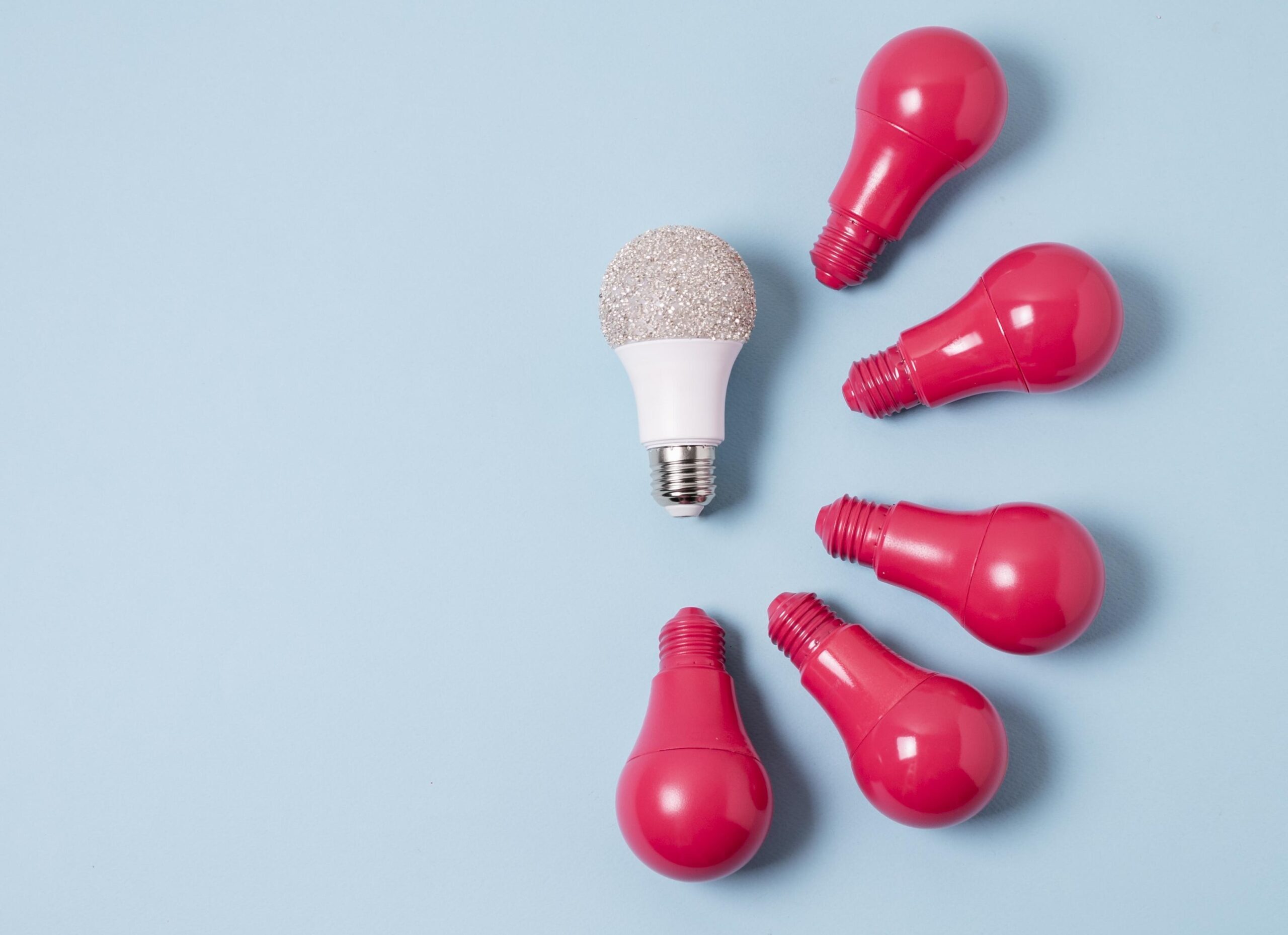 idea-concept-with-light-bulb